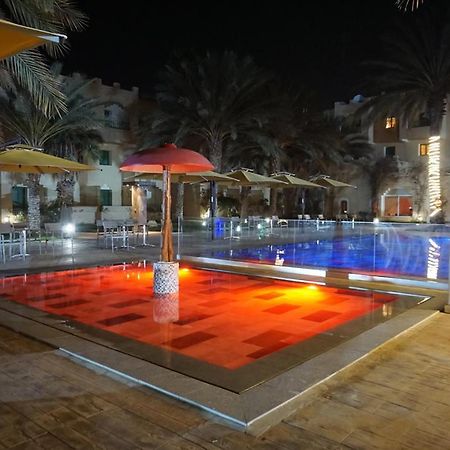 Sahara Douz Hotel Exterior photo
