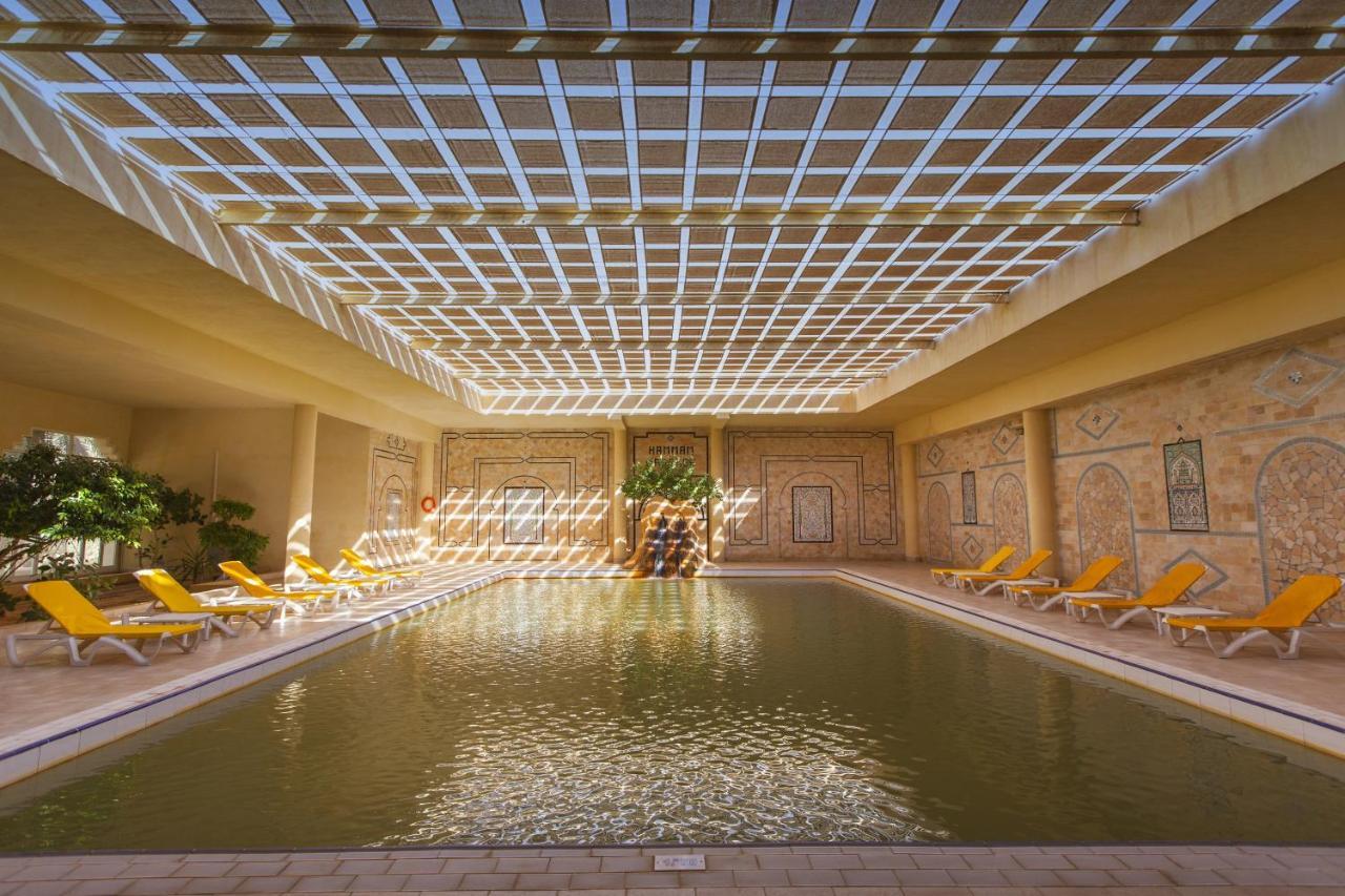 Sahara Douz Hotel Exterior photo