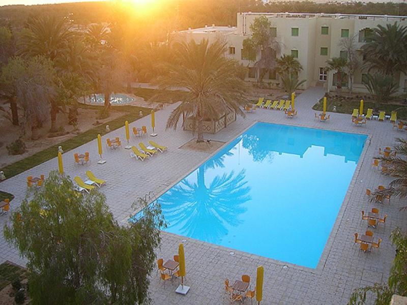 Sahara Douz Hotel Exterior photo